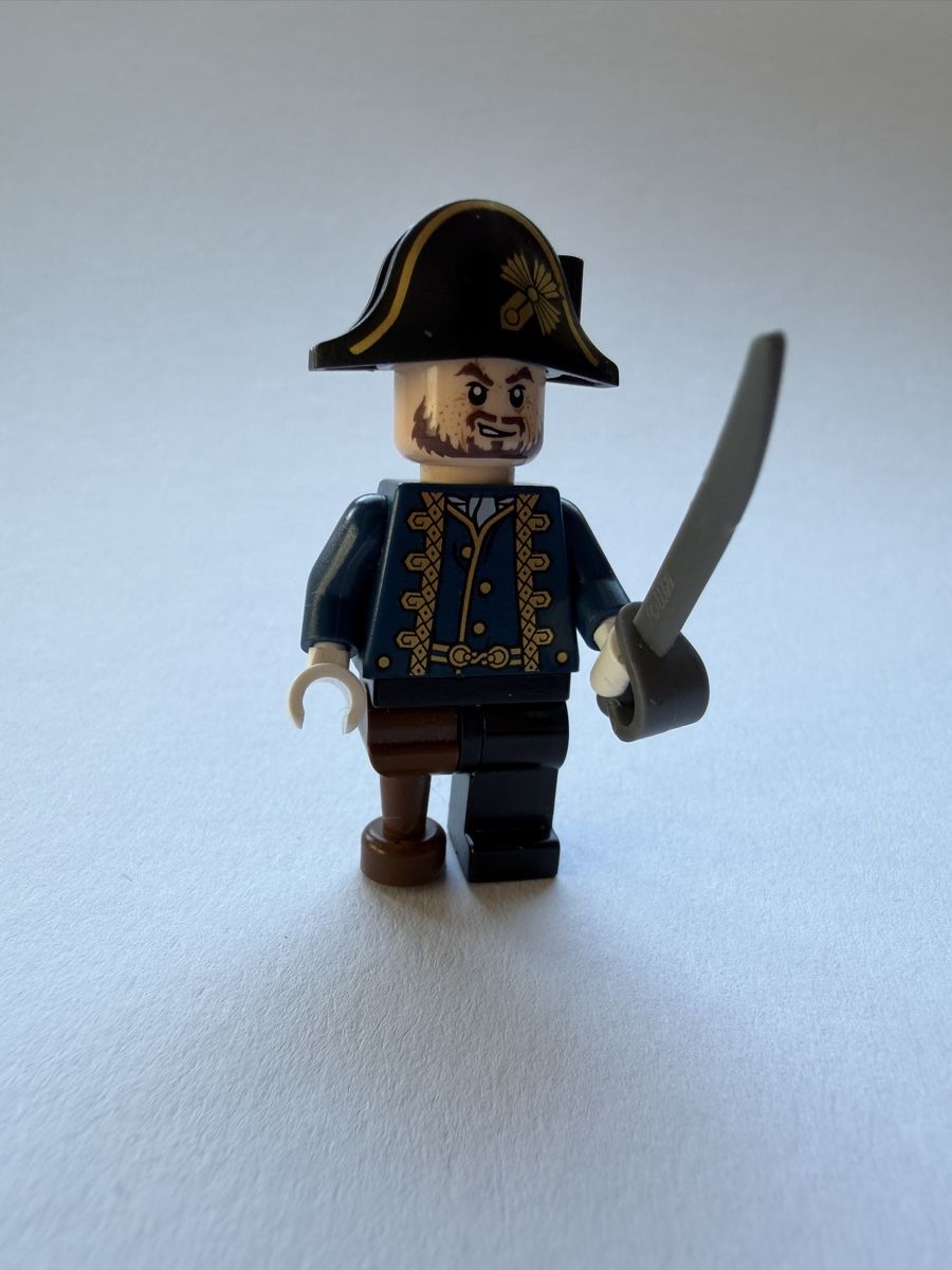 Lego Statuette: LEGO Pirates Hector Barbossa POC028 mit Säbel – Nuovo (secondo la descrizione) da Beinwil am See venduto da Tobi-Wied