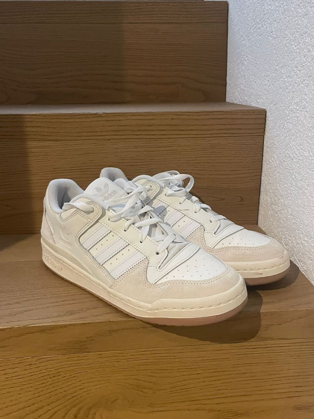 Adidas Scarpe da uomo: Basquettes Adidas 43.5 – Usato da Delémont venduto da Petitlutin