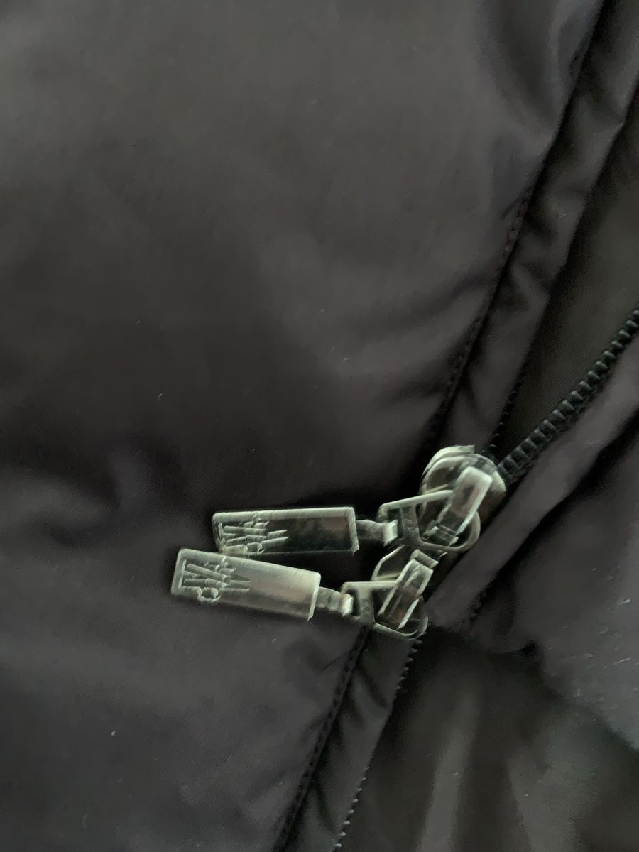 Giacche: Moncler daunenjacke – Usato da Zürich venduto da Nikuska32 6