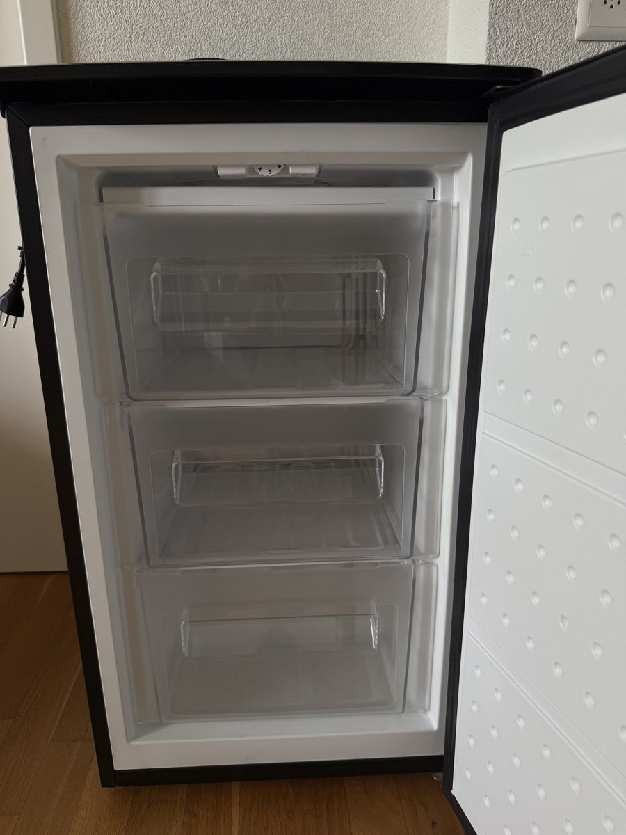 Congélateurs: Gefrierschrank klein, schwarz, A++ – Neuf (Voir description) à Niederrohrdorf par jew_vd6j 7