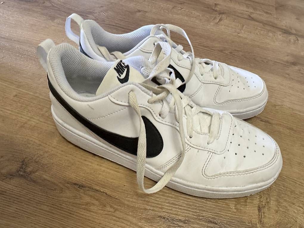Herrenschuhe: Nike Schuhe Grösse 40 – Gebraucht aus Vordemwald von tho_nkv2 1