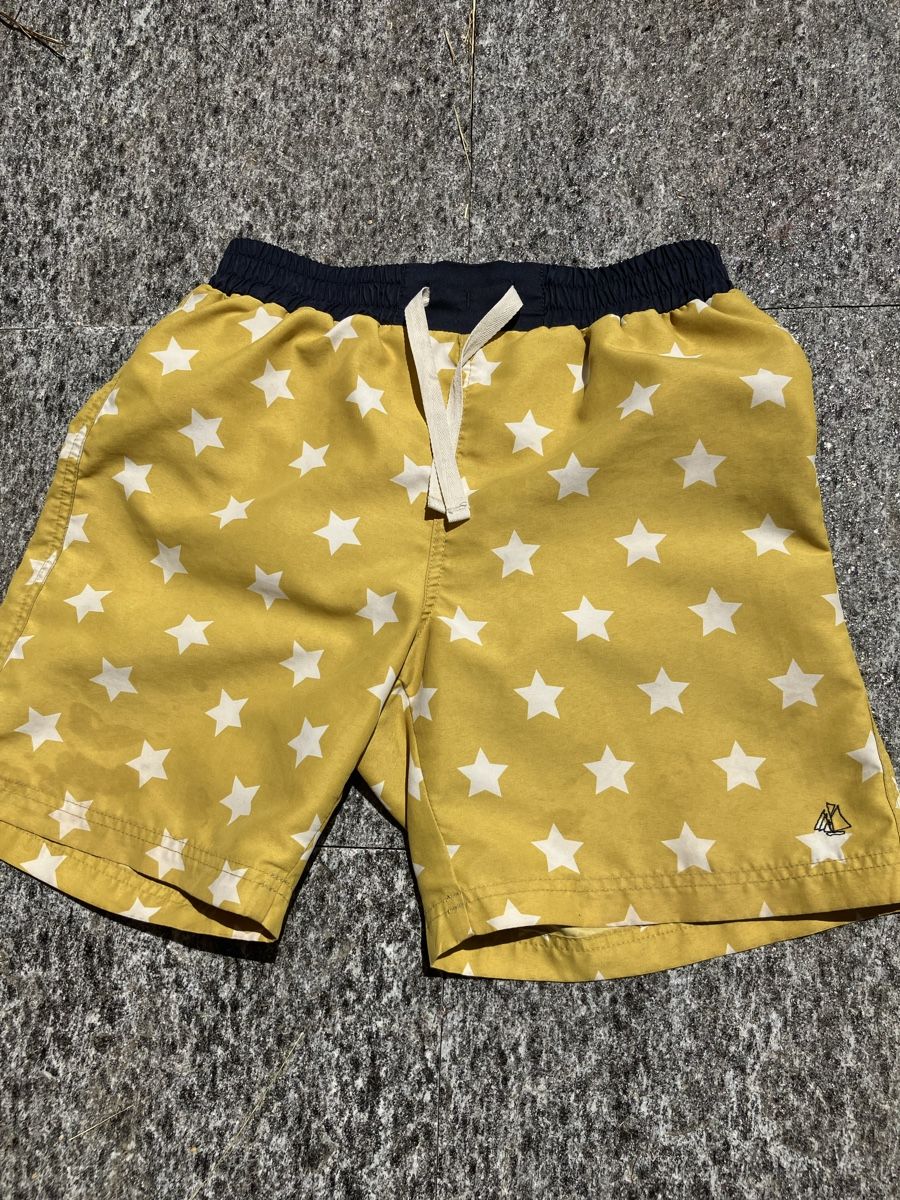 Petit Bateau Badehosen: Short de bain Petit Bateau 8 ans  – Gebraucht aus Epalinges von Tosca20