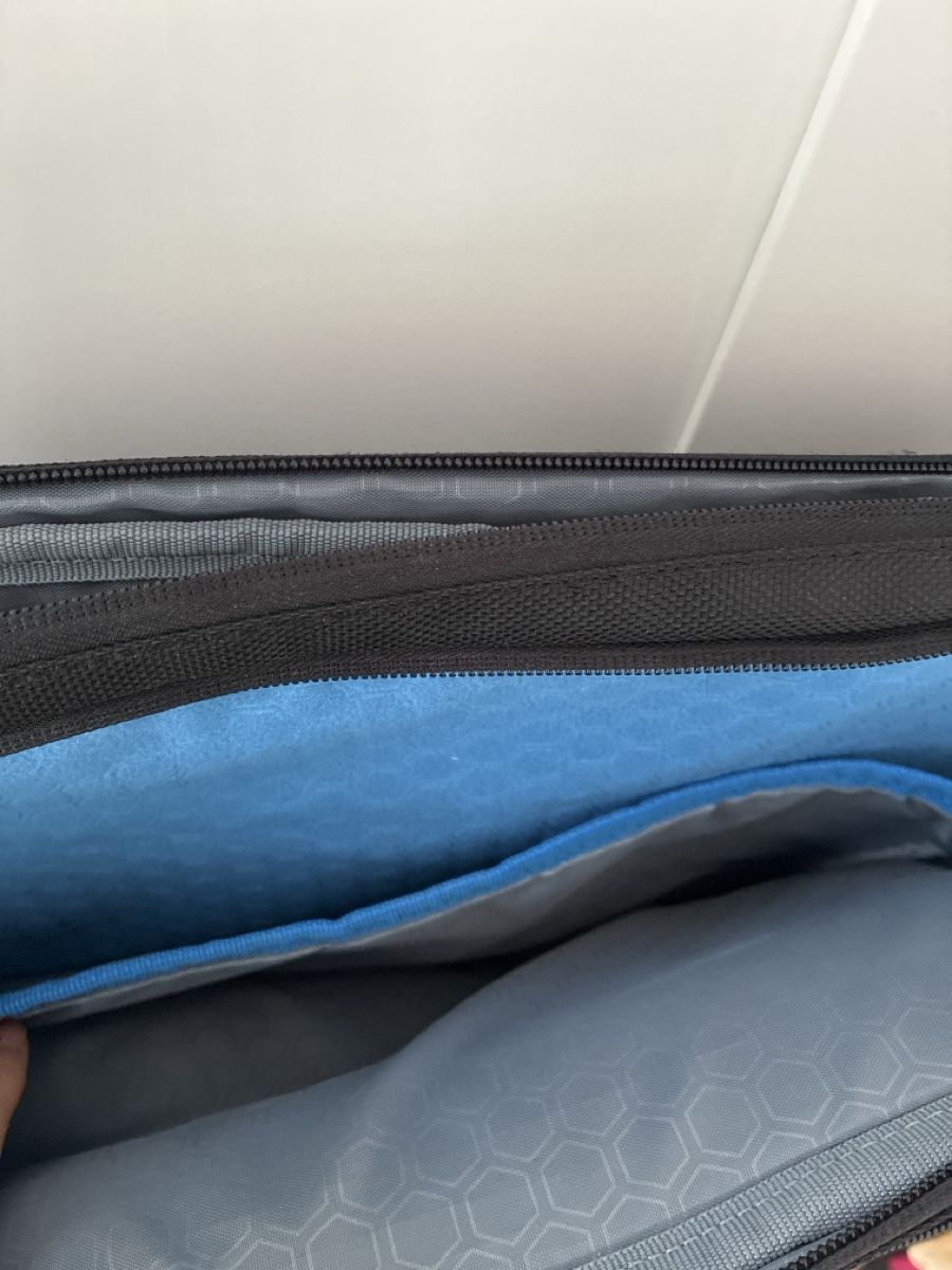 Dell Sacs: Dell laptop bag – D'occasion à Walenstadt par bedina92 2