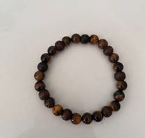 Très joli bracelet artisanal fait main, composé de magnifiqu