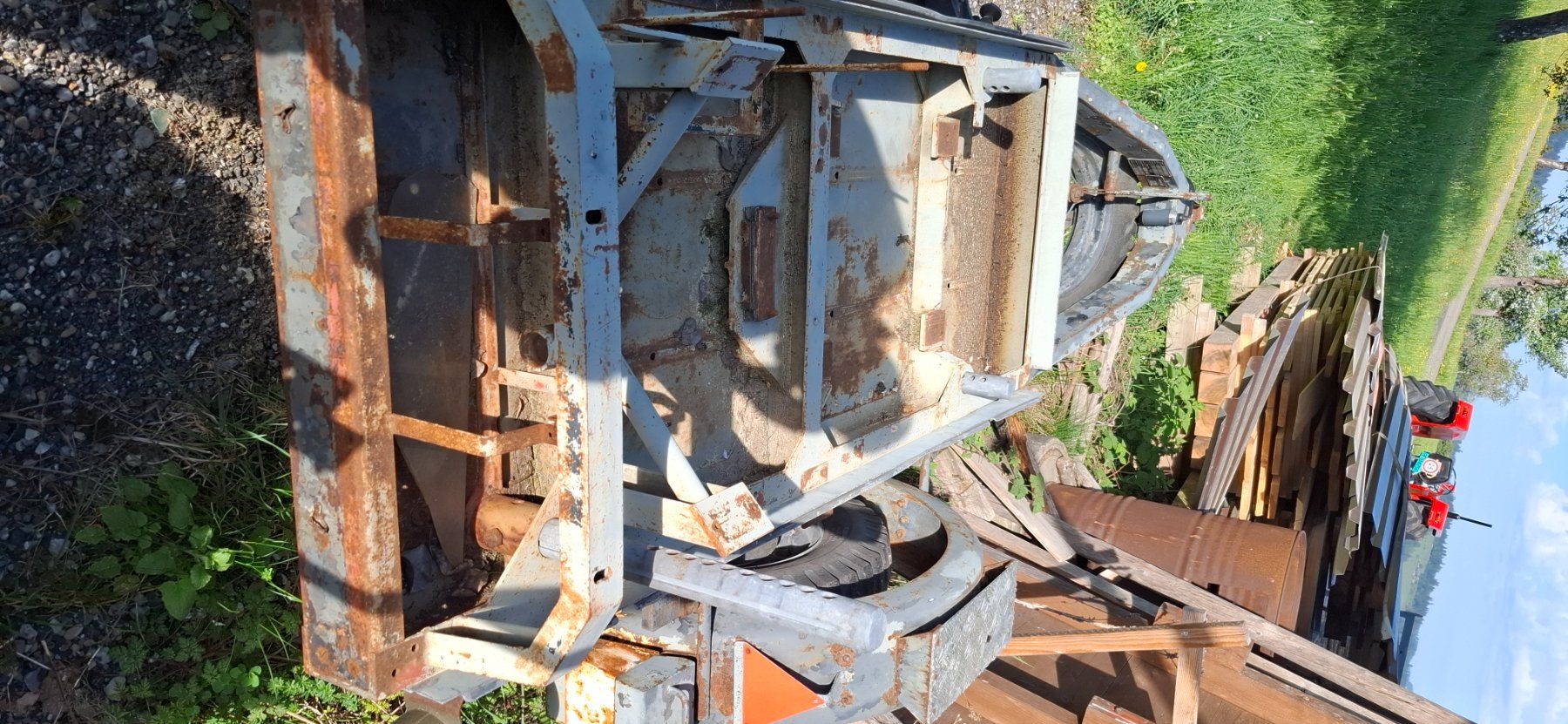 Rimorchi: Robuster Anhänger für Oldtimer oder Landwirtschaft – Usato da Zollbrück venduto da Starkteile 4