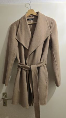 Hallhuber Mantel beige Wollmischung Grösse 42 neuwertig