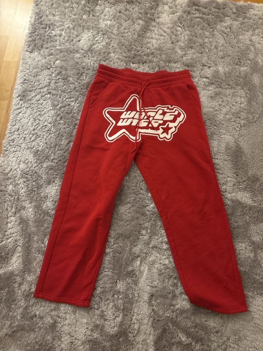 Pantalons: Rote jogginghose Gr.L  – D'occasion à Stettlen par alk_5hrn