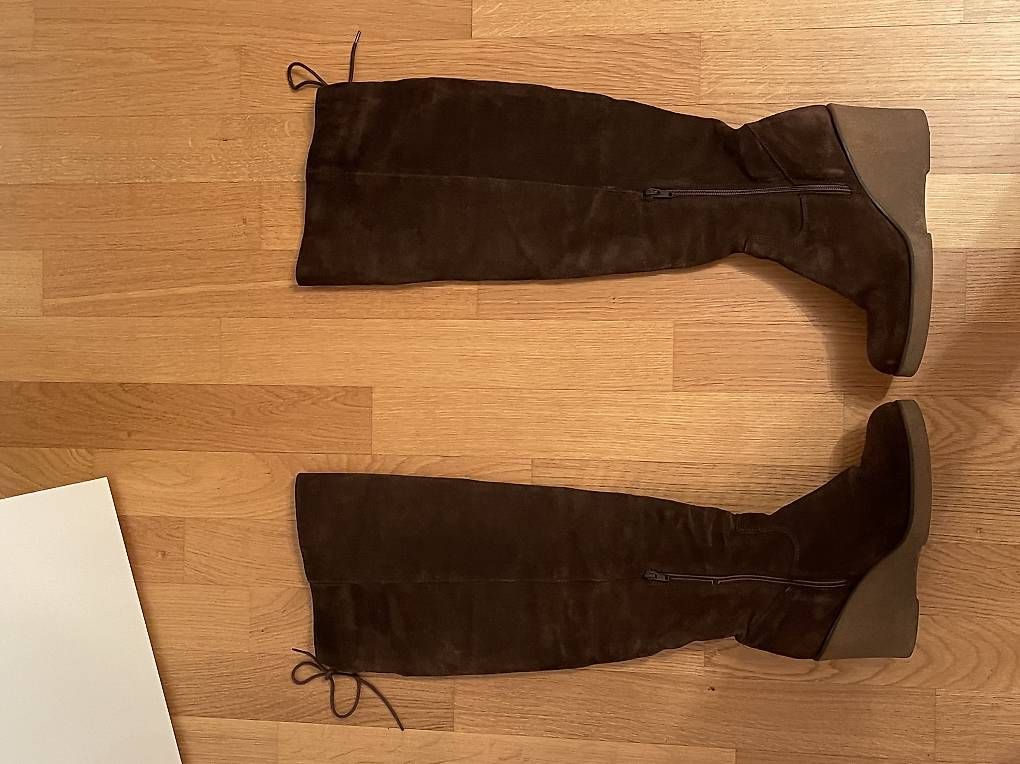 Scarpe da donna: Dunkelbraune Overknees in Grösse 39 – Usato da Zürich venduto da michaela_2024 1