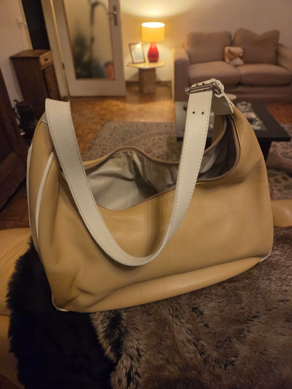 Furla Taschen für Damen: Furla sac – Gebraucht aus Genève von canin04
