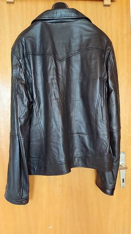 Giacche: Lederjacke XXL oder Gr.56 schwarz  – Usato da Uetendorf venduto da Neuenberg 1