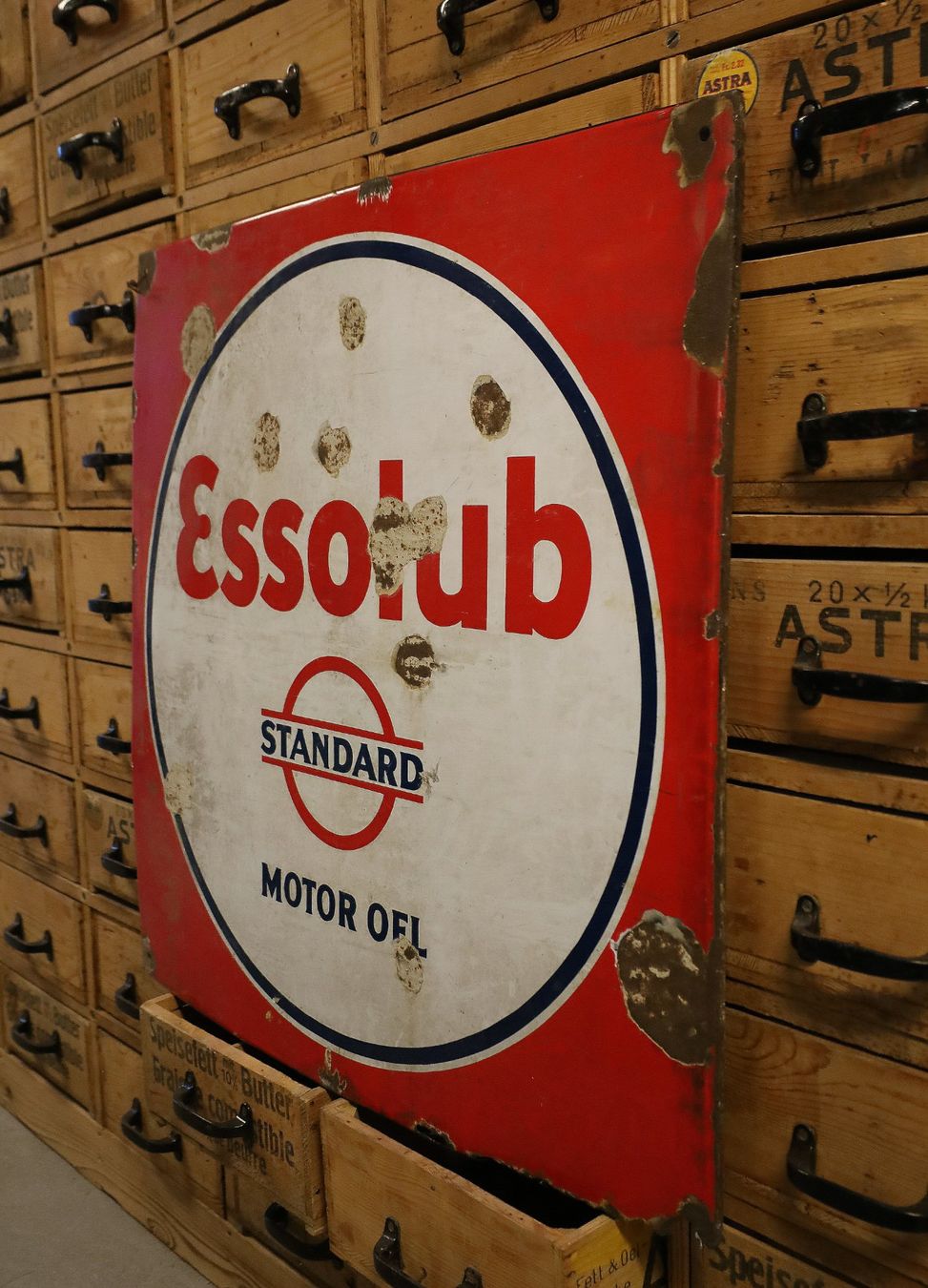 Esso Insegne: Emailschild "Essolub" ca. 80 cm x 80 cm – Usato da Birrwil venduto da brandschatz_birrwil 2