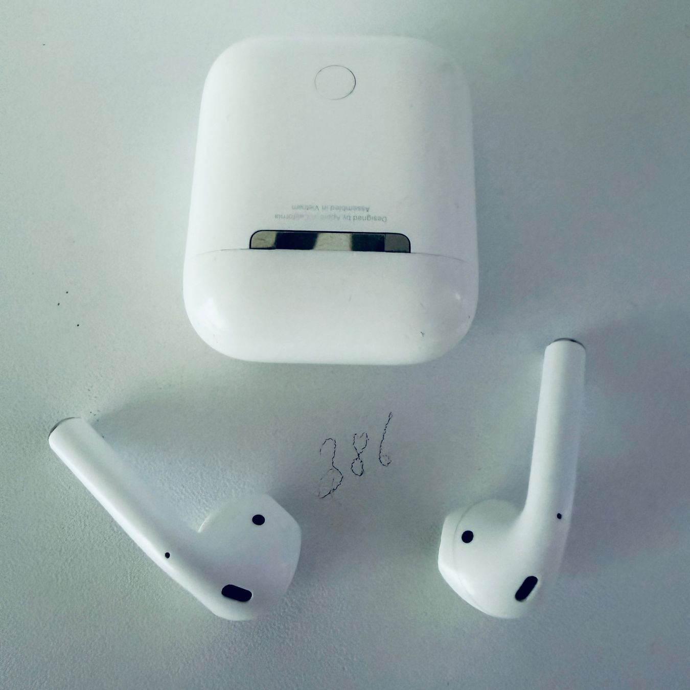 Apple Cuffie: Original Apple AirPods 2 Gen. Wireless Kopfhörer & Case – Usato da Basel venduto da MY.AIRPODS.SHOP 8