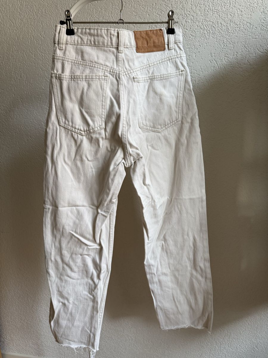 Zara Jeans: Jeans beige Zara, t.36/S – Usato da Tavannes venduto da Thriftshop 2