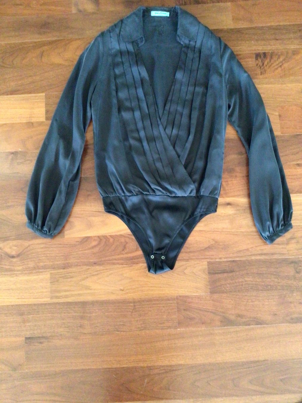 Guess Camicette: Köper Guess x Marciano – Usato da Zürich venduto da ElarmariodeRuth 3