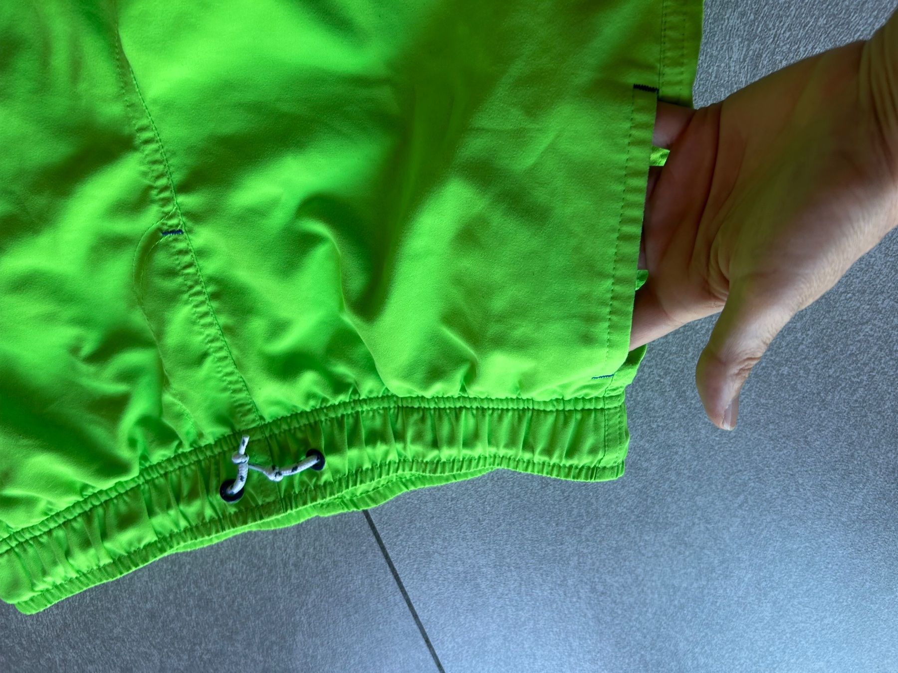 Costumi da bagno: Kinder badeanzug verd fosfo Gr 152 – Usato da Arbedo venduto da nadia1973 1