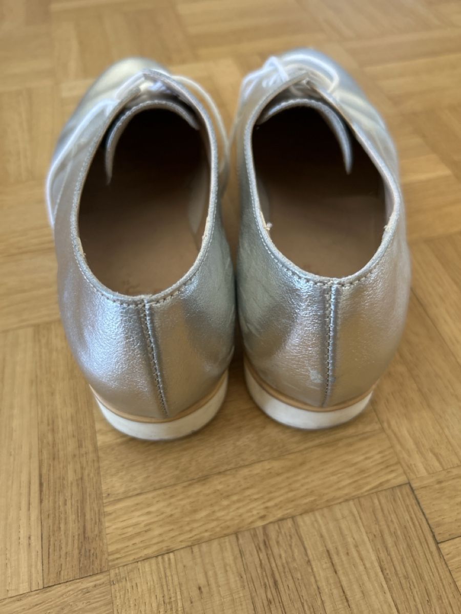 Manor Damenschuhe: Derbies argentées T40 – Gebraucht aus Grand-Lancy von mathchmt 2