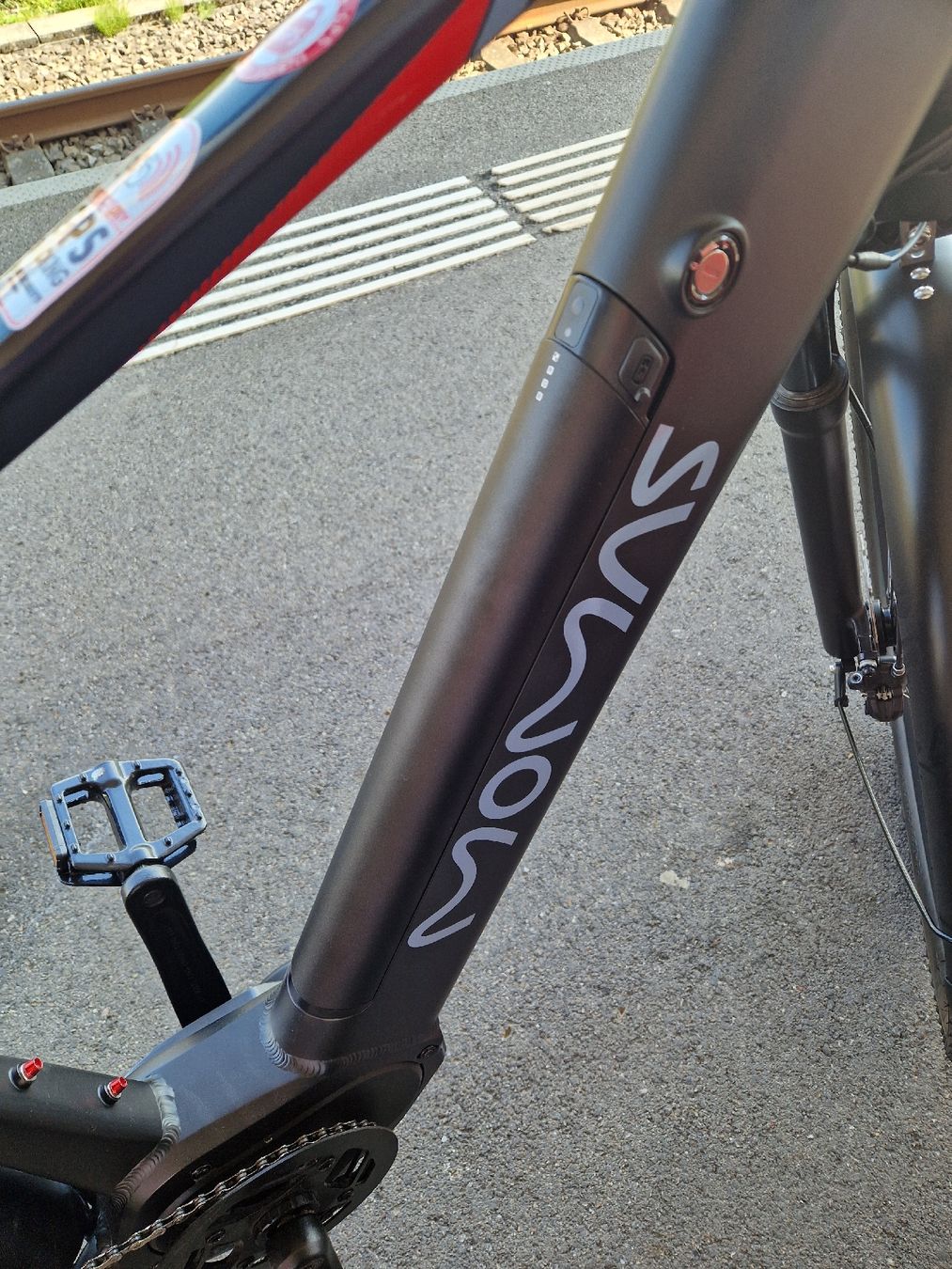 Velos: Momas E-Bike, Top Zustand,500Km – Gebraucht aus WILEN B. WOLLERAU von erm_58tf 4
