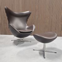 Fritz Hansen Egg Chair (neu) in Chocolate-Leder inkl.Ottoman