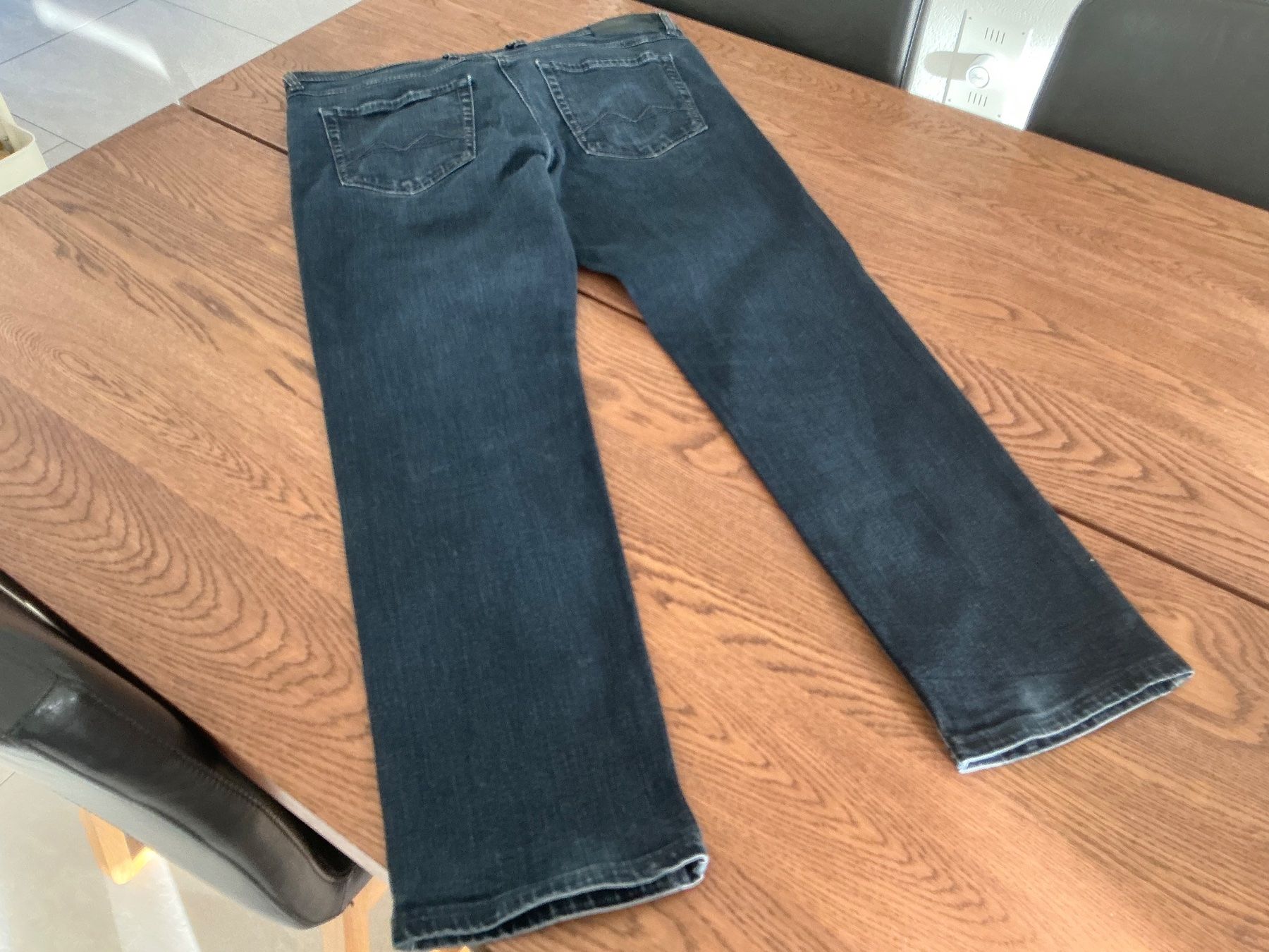 Jeans: Mac Jeans, dunkle Waschung, Grösse 35/30 – Usato da Würenlos venduto da Starceve