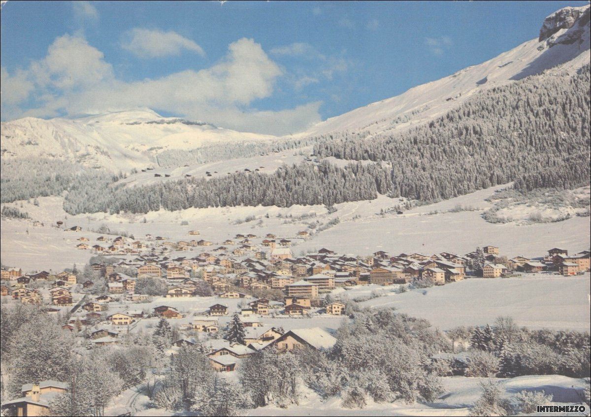 Cartoline postali: Flims GR // Dorf Piz Grisch Cassons – Usato da Basel venduto da intermezzo12