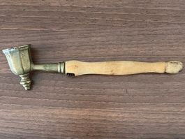 Schöner antiker MESSING-KERZENLÖSCHER / zirka 1975