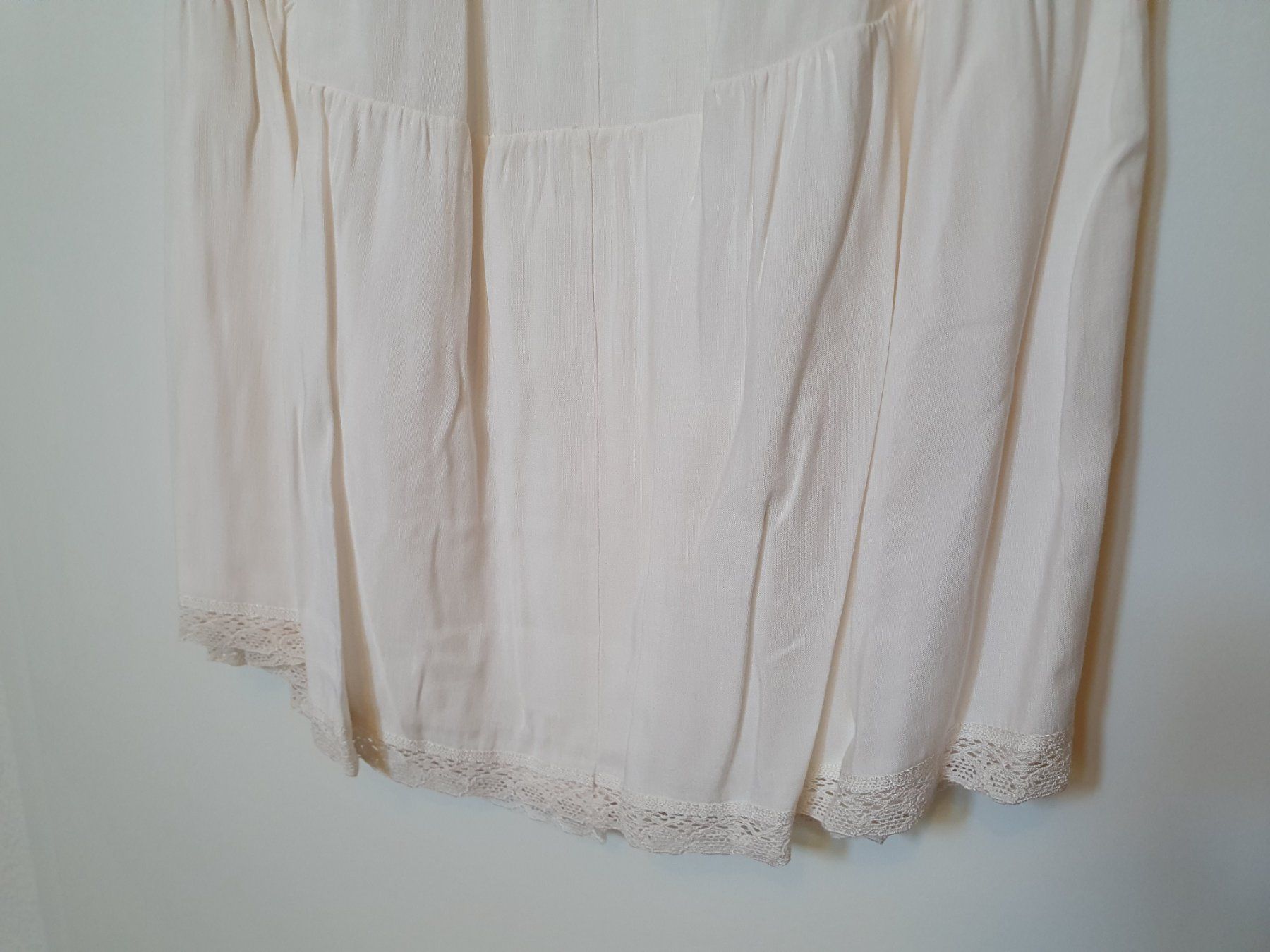 Kleider: Trachtenkleid - Leinen - Gr. 40-42 – Gebraucht aus Steffisburg von C.Kreuzer 7
