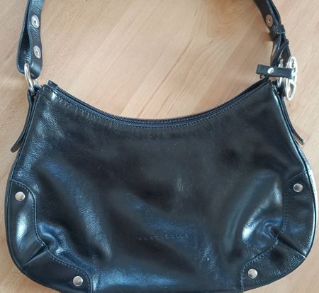 Coccinelle Handtasche schwarz Leder guter Zustand