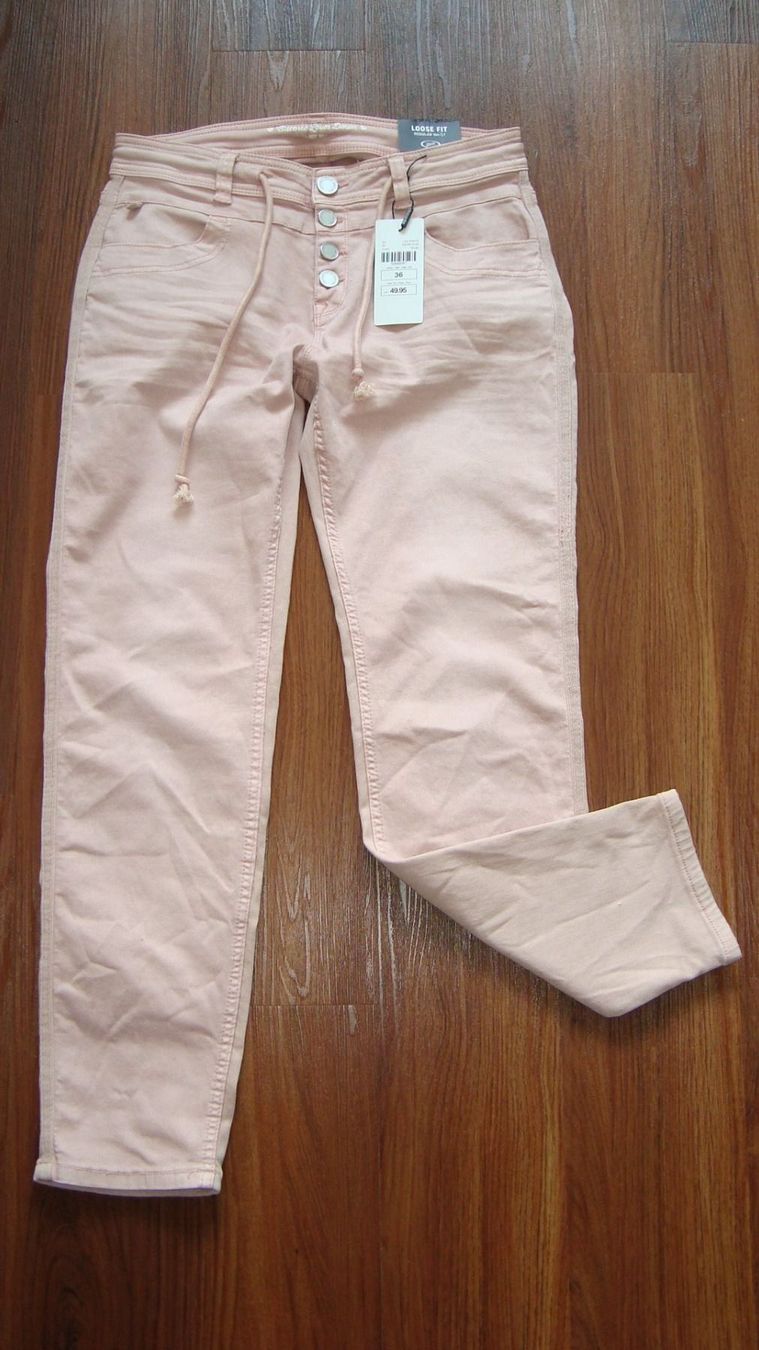 Hosen: Jeans Loose fit Gr. 36 – Neu und originalverpackt aus Grosswangen von Original1970
