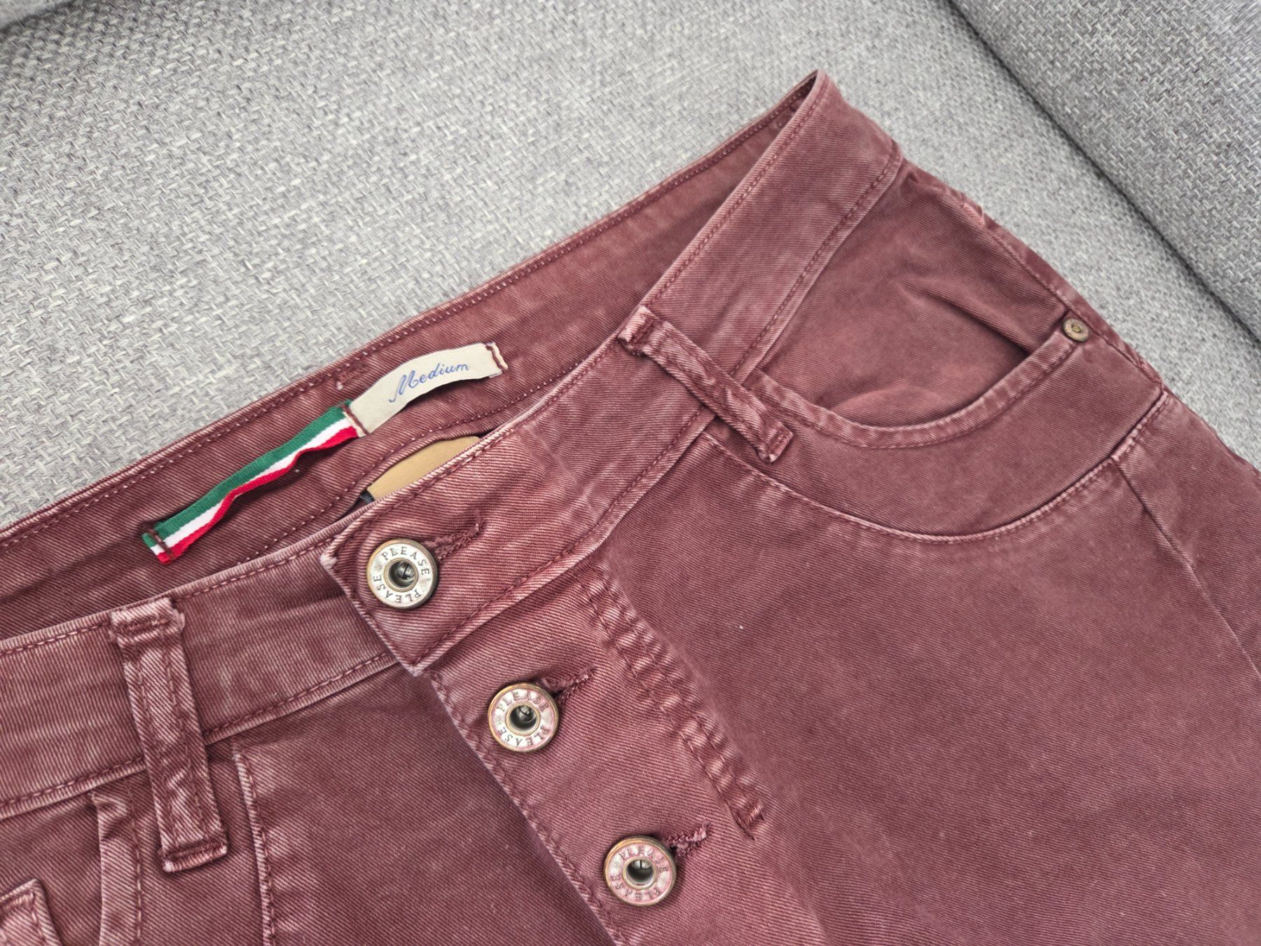 Please Jeans Jeans: Jeans Please M rot – Gebraucht aus Villars-sur-Glane von Bolinot 1