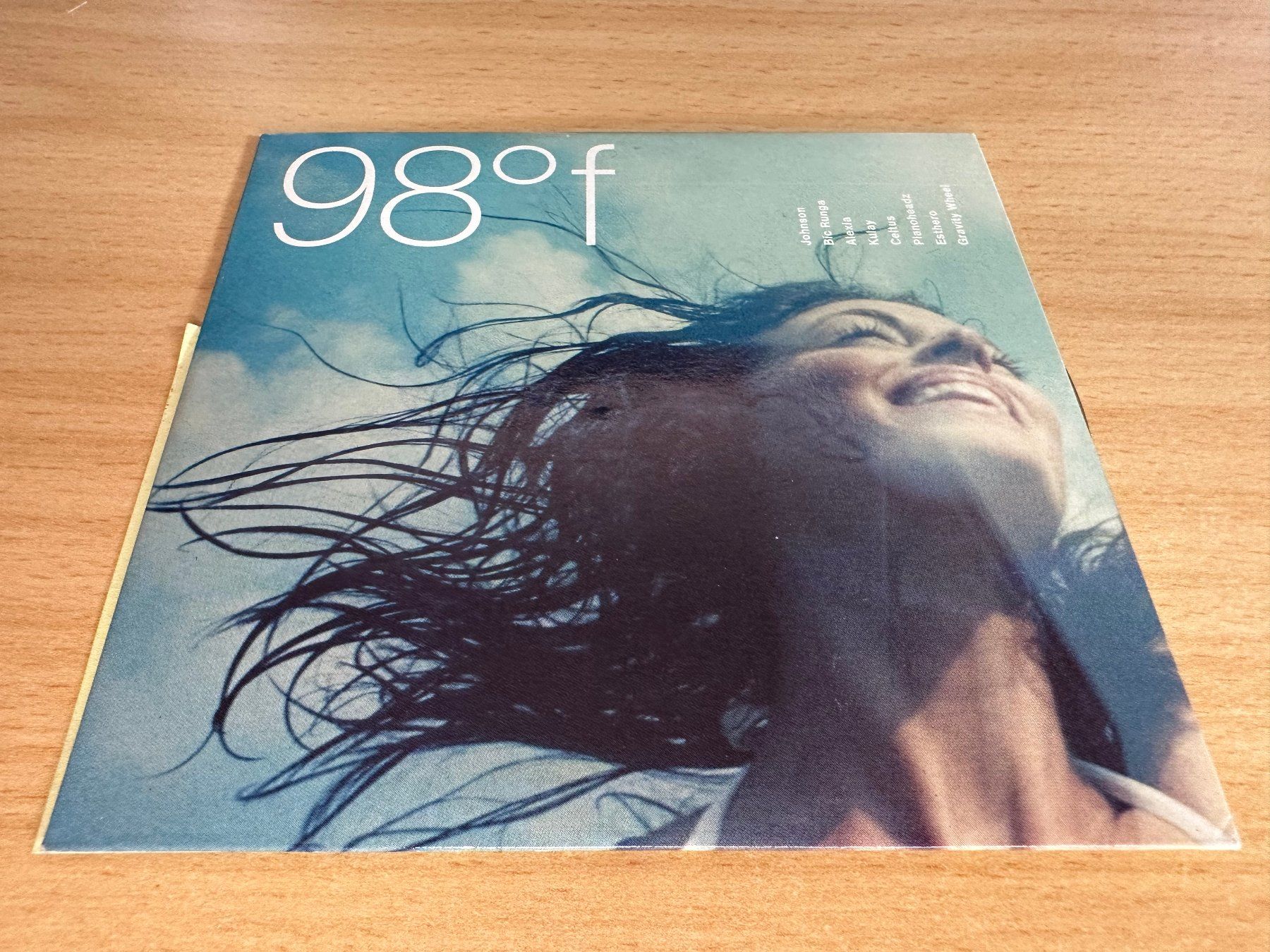CD: Various – 98°f - Promo – Usato da Rikon im Tösstal venduto da Alpenmutz