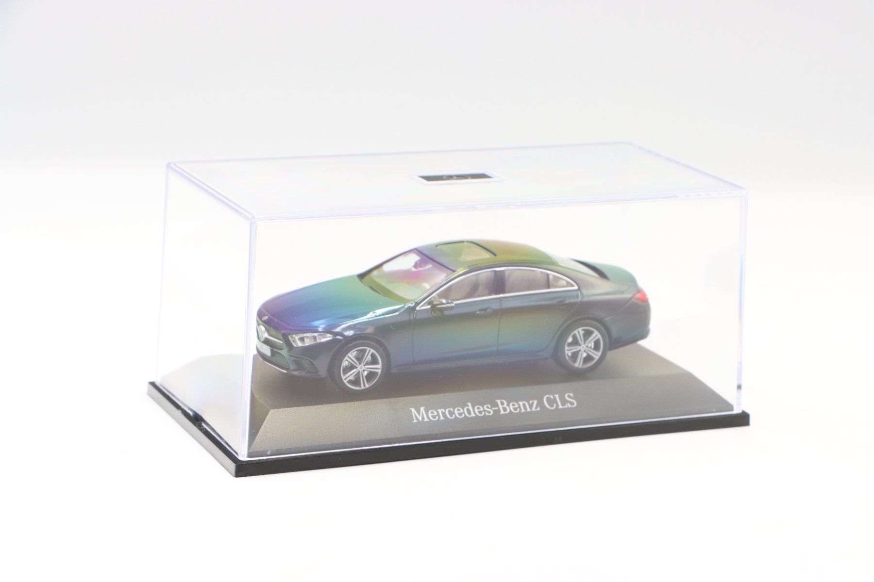 Mercedes-Benz Modellini d'auto: Mercedes CLS 2018 1:43 Norev – Nuovo e nell'imballaggio originale da Bühl b.Aarberg venduto da modelldiecast 3