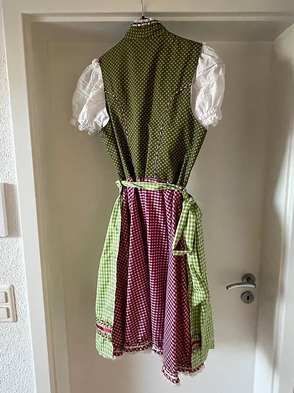 Kleider: Dirndl  – Gebraucht aus Ermatingen von Wonasa 2