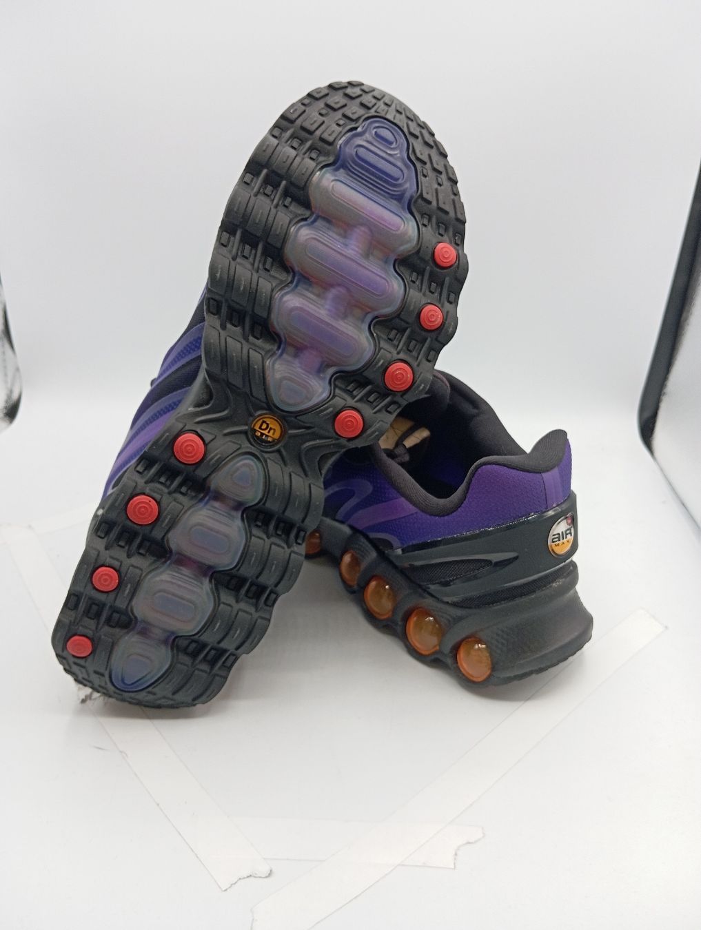 Nike Scarpe da uomo: Nike Air Max DN8 (EU44) – Nuovo e nell'imballaggio originale da Schaffhausen venduto da outlez 6