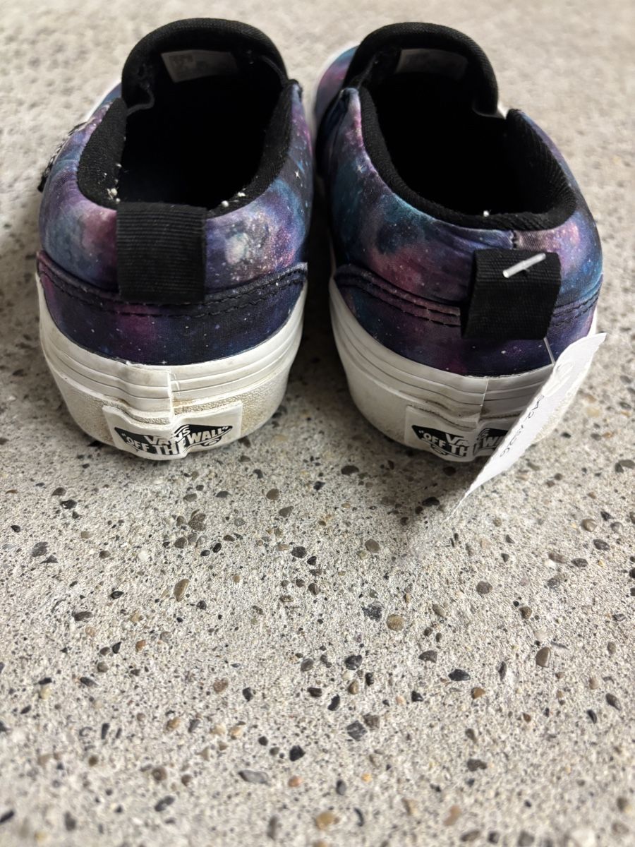 Vans Scarpe per ragazzi: Vans Slip-On Space Galaxy, Grösse 29 – Usato da Büren an der Aare venduto da Nikito2001 1