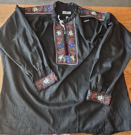 Sennenbluse . Edelweisshemd . XXL