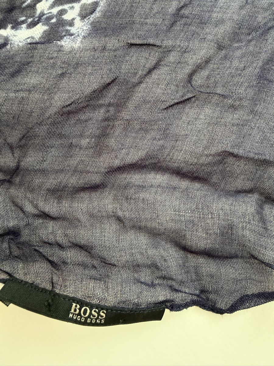 Hugo Boss Foulard & Sciarpe: Original Hugo Boss Schal - neuwertig – Nuovo (secondo la descrizione) da Triengen venduto da velv.pet 2