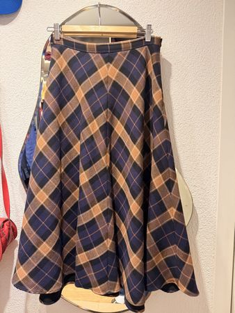 Zara Rock kariert NEU Grösse M Perfect for Christmas 