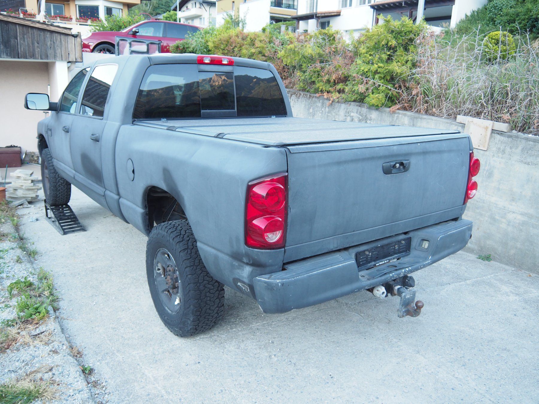 Dodge Automobili: Robuster Dodge Ram 2500 Pick-up Hemi – Usato da Brig venduto da Raphaelz 7