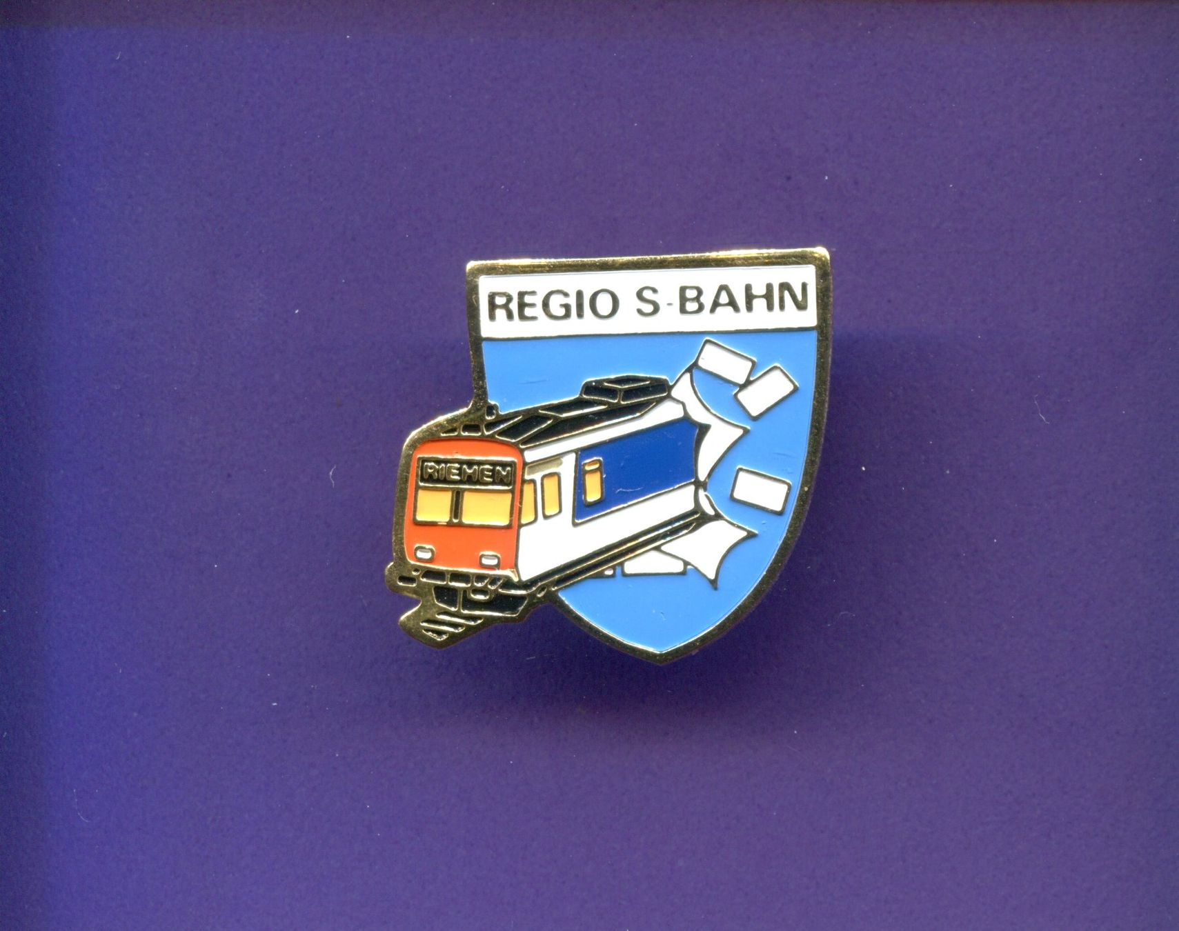 SBB/CFF/FFS Placchette & Badge: REGIO S BAHN  Riemen – Usato da Winterthur venduto da Sammleroase