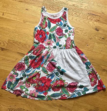 Kleidli Desigual 146/152