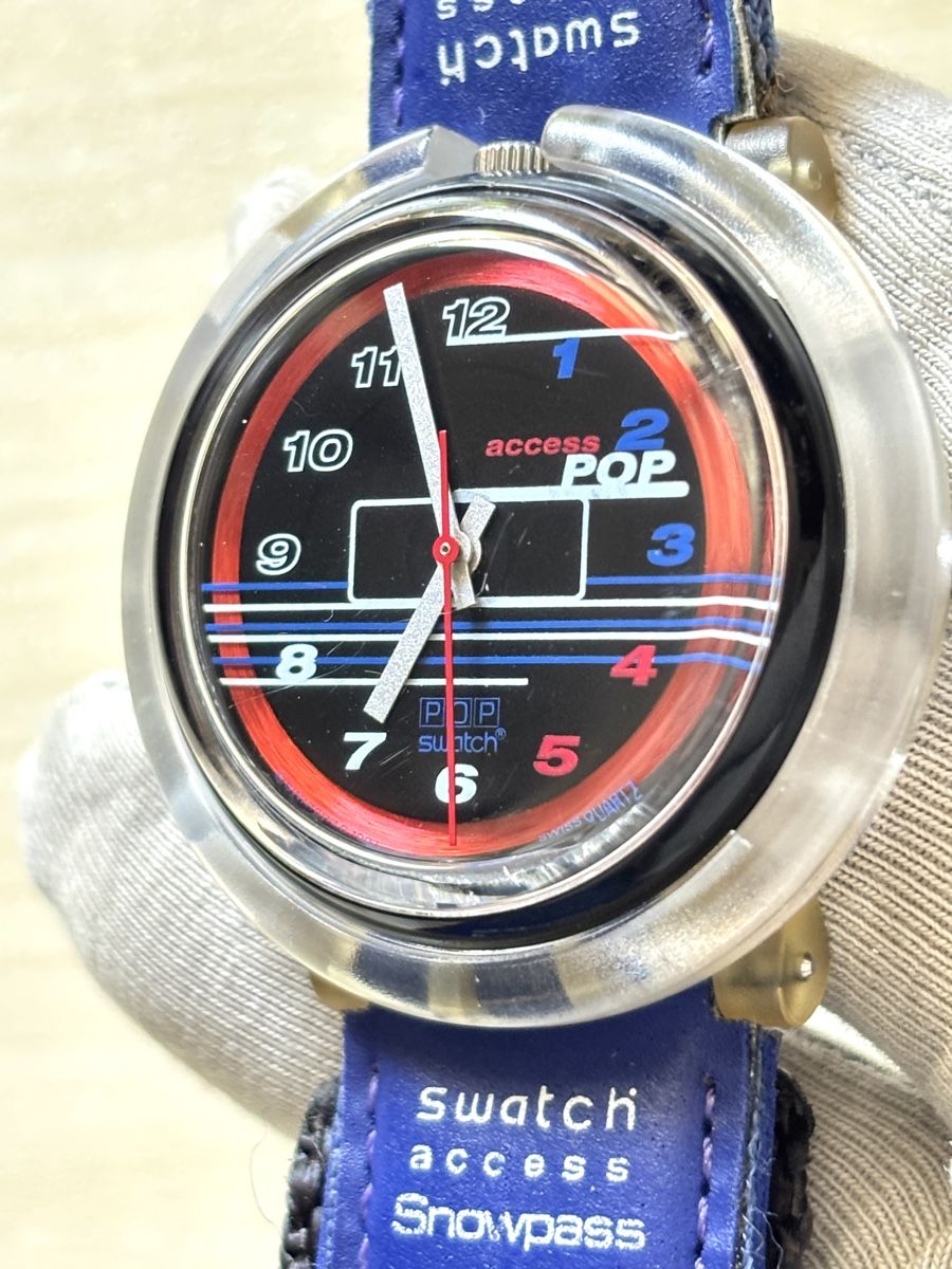 Swatch Orologi: Swatch Access POP Snowpass Uhr gebraucht – Usato da Grenchen venduto da chththl 3
