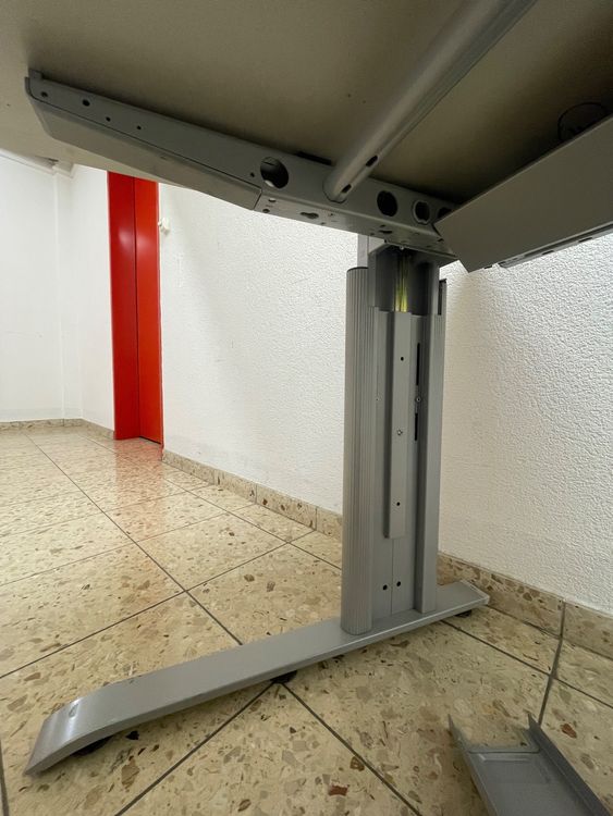 Scrivanie: Bürotisch  /  Schreibtisch / Höhenverstellbar – Usato da Wittenbach venduto da laco1213 2