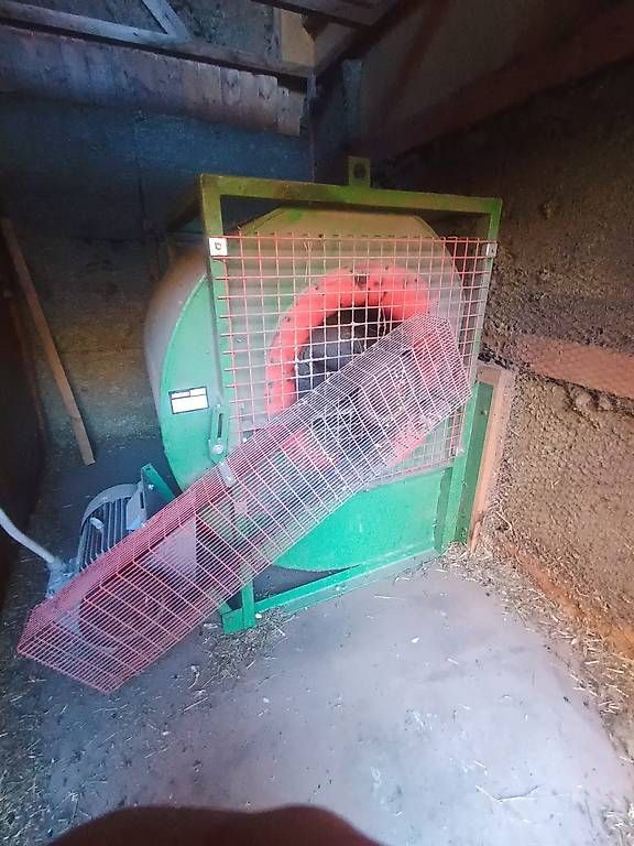 Tutte le macchine: Heubelüftungsanlage STABAG ST107 – Usato da Parsonz venduto da kofala