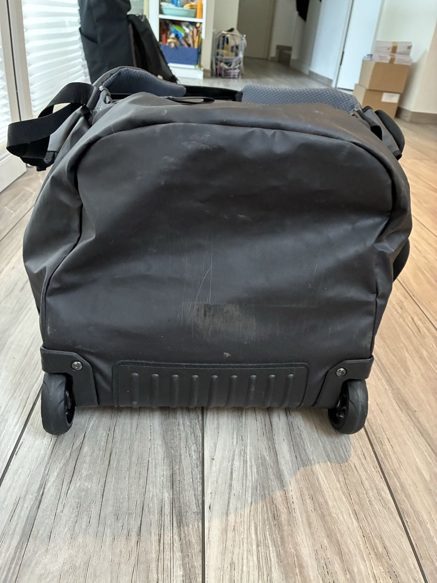 Zaini: Praktisches Deuter Reisegepäck – Usato da Zürich venduto da Andrea_8057 4