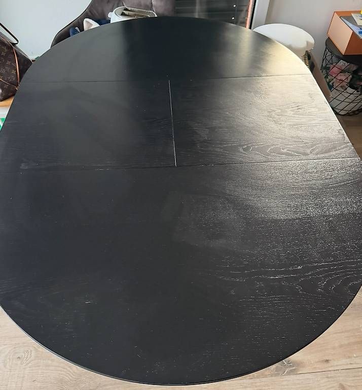 Tables: Table IKEA – D'occasion à Chavannes-Renens par lei_8mvy