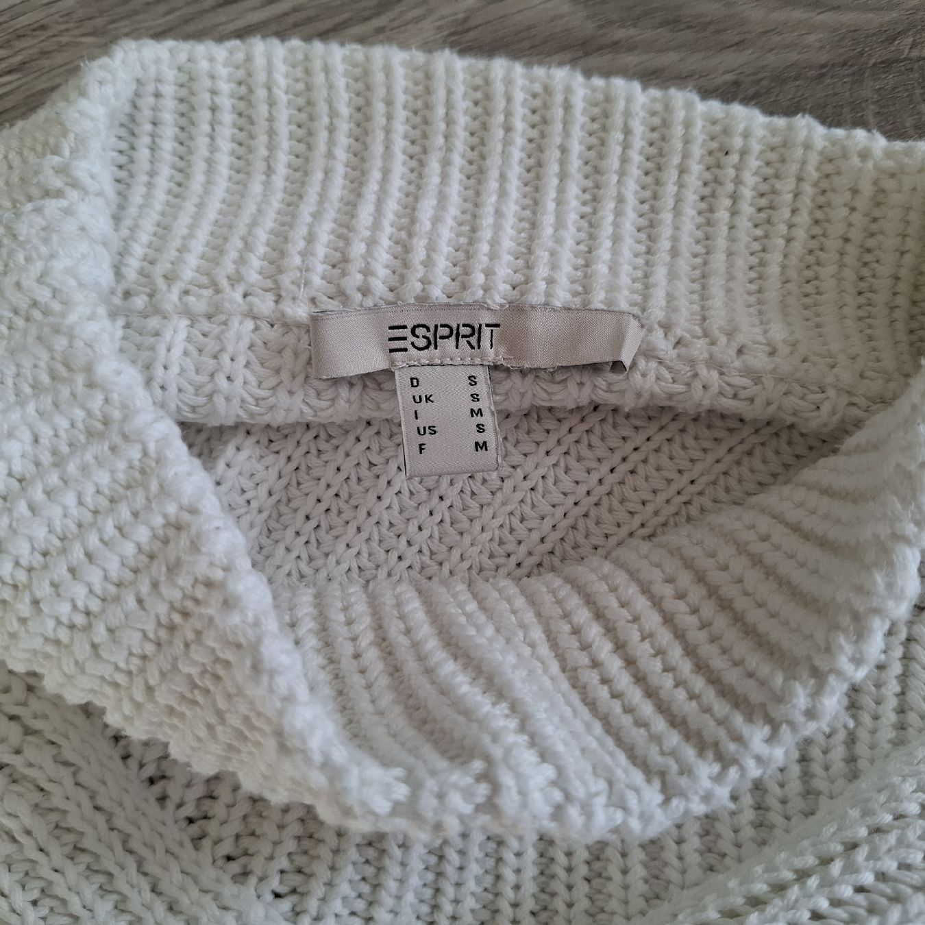 Esprit Maglioni & Felpe: Esprit Strickpullover, ecrue, Grösse S – Usato da Emmen venduto da Tigerlady 6