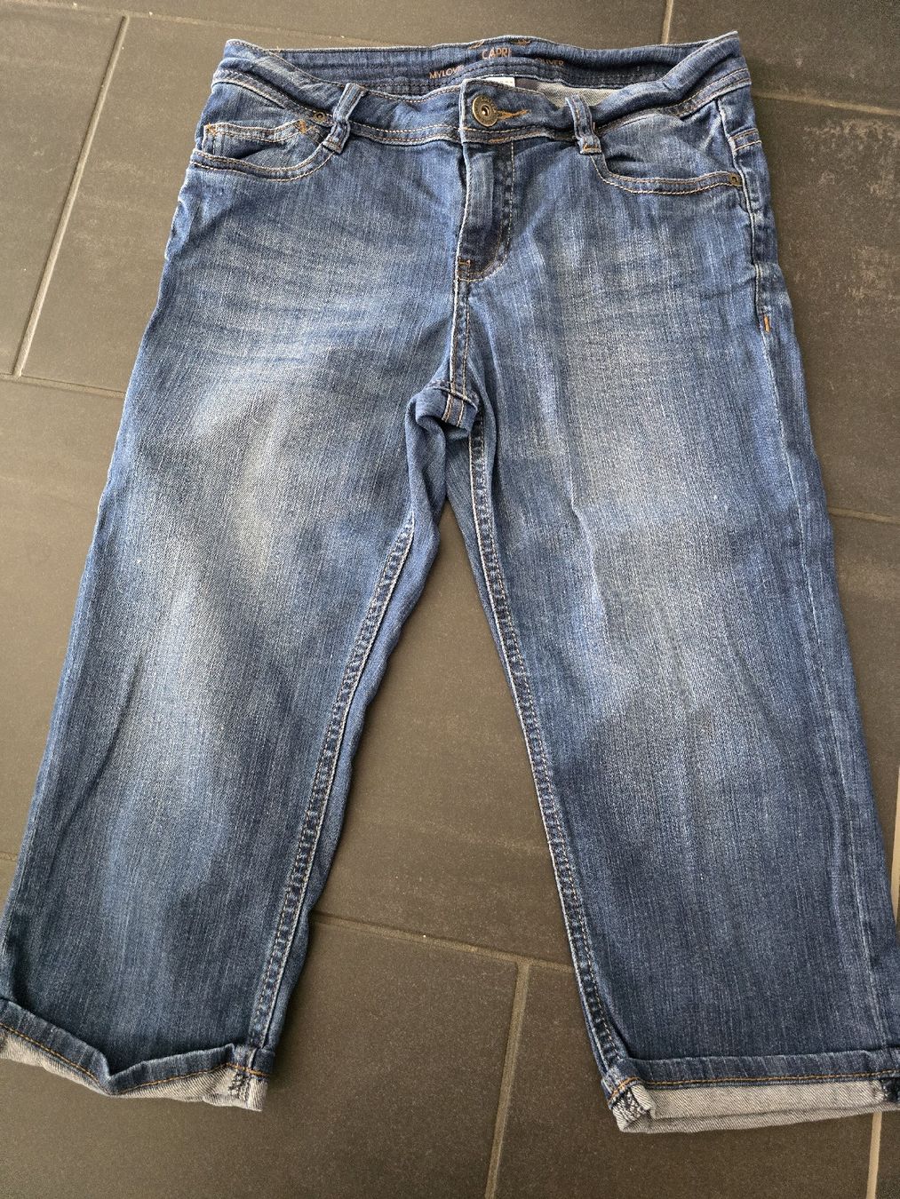S.Oliver Jeans: Damen Capri Jeans s.Oliver Grösse 38 – Gebraucht aus Unterentfelden von Panda-87