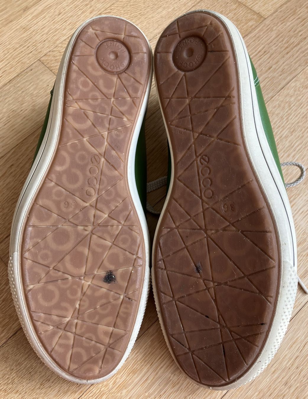 Ecco Scarpe da donna: ECCO Sneaker grün Leder Gr. 36 – Usato da Wolfwil venduto da Verbenia 8