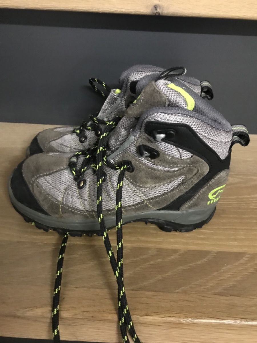 Everest Scarpe per ragazzi: Everest Wanderschuhe Grösse 29 – Usato da Waldkirch venduto da son_wlp2 1