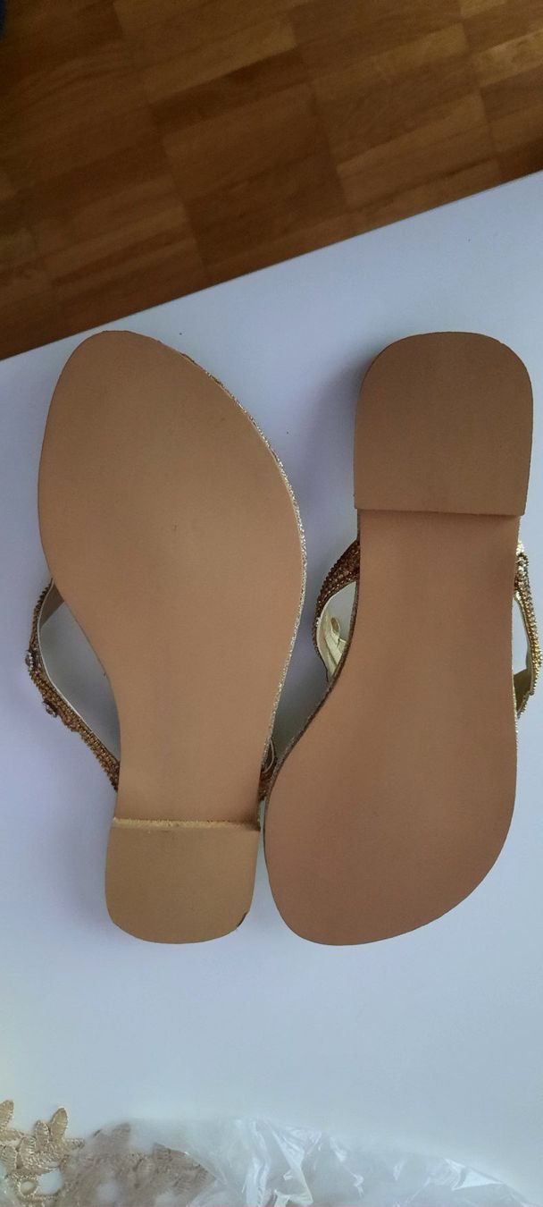 Scarpe da donna: Sandale femme – Nuovo (secondo la descrizione) da Lausanne venduto da DubiLetto 1